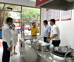 �������;Ƶ���УǢ̸У���������