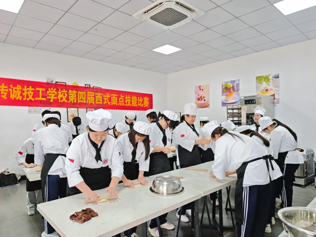 �������Σ�����δ����У԰���ܽڶ��񾫲�˲�䣡����